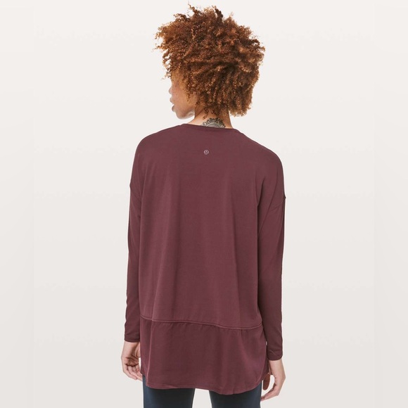 Lululemon Ease of Mind Long Sleeve Bordeaux Drama Womens Size 6-8 - Picture 2 of 7